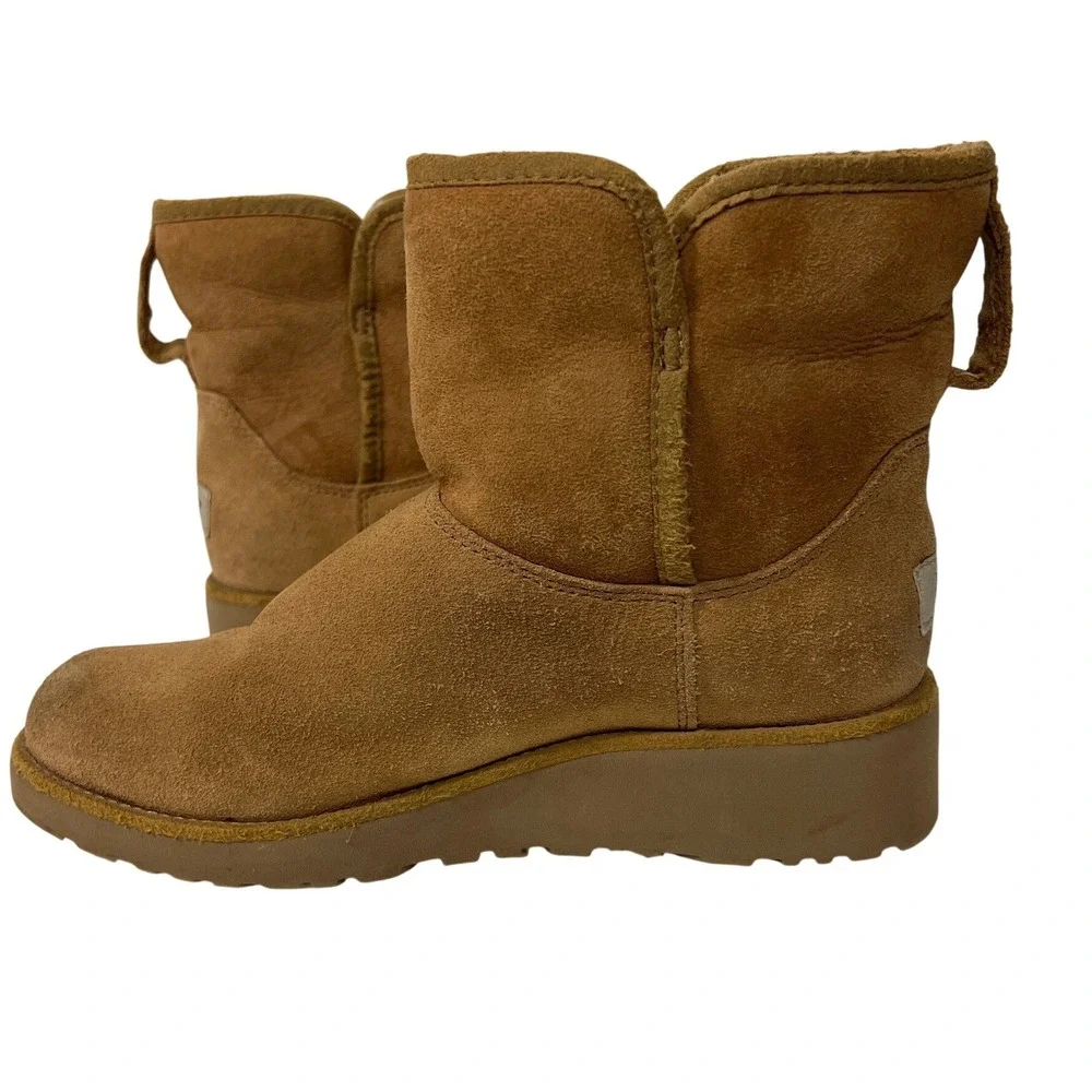 UGG Size 6 Kristen Cherokee Tan‎ Water Resistant Wedge Short Boots Comfort Boho